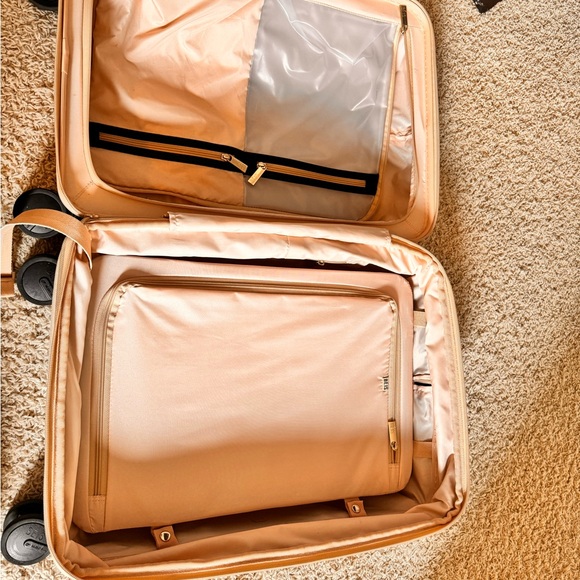 Beis Carry On in Beige - Picture 16 of 16